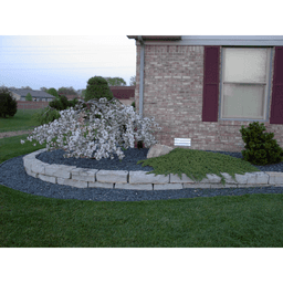 Helton Landscaping logo